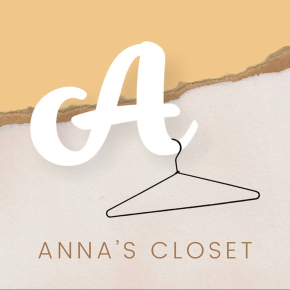 🌿⭐️ anna’s closet ⭐️🌿 - make an offer! - Picture 2 of 3